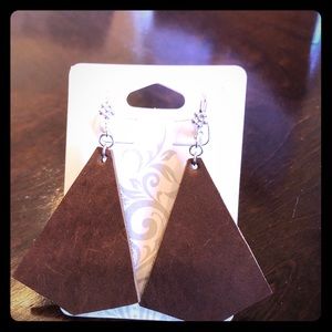 Leather earrings